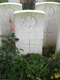 Canada Cemetery Tilloy Les Cambrai - Hutcheon, Archibald William